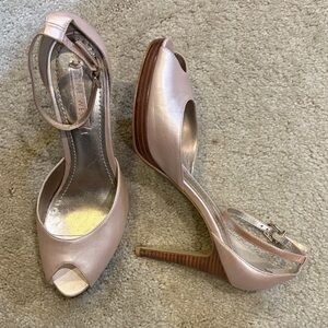 Nine West Metallic Pearl Pink Color Peep-Toe Ankle Strap Heel-Size 8